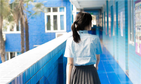 隆德如何找到一个可以帮助我生孩子的女人？